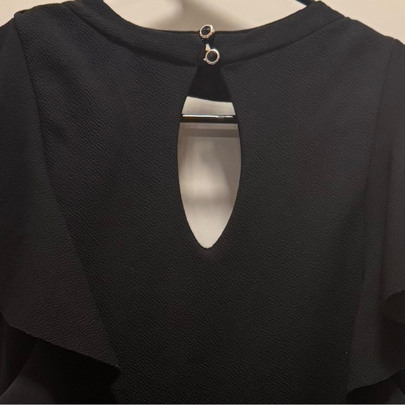 Elegant Black Bodycon Dress - Picture 2 of 13